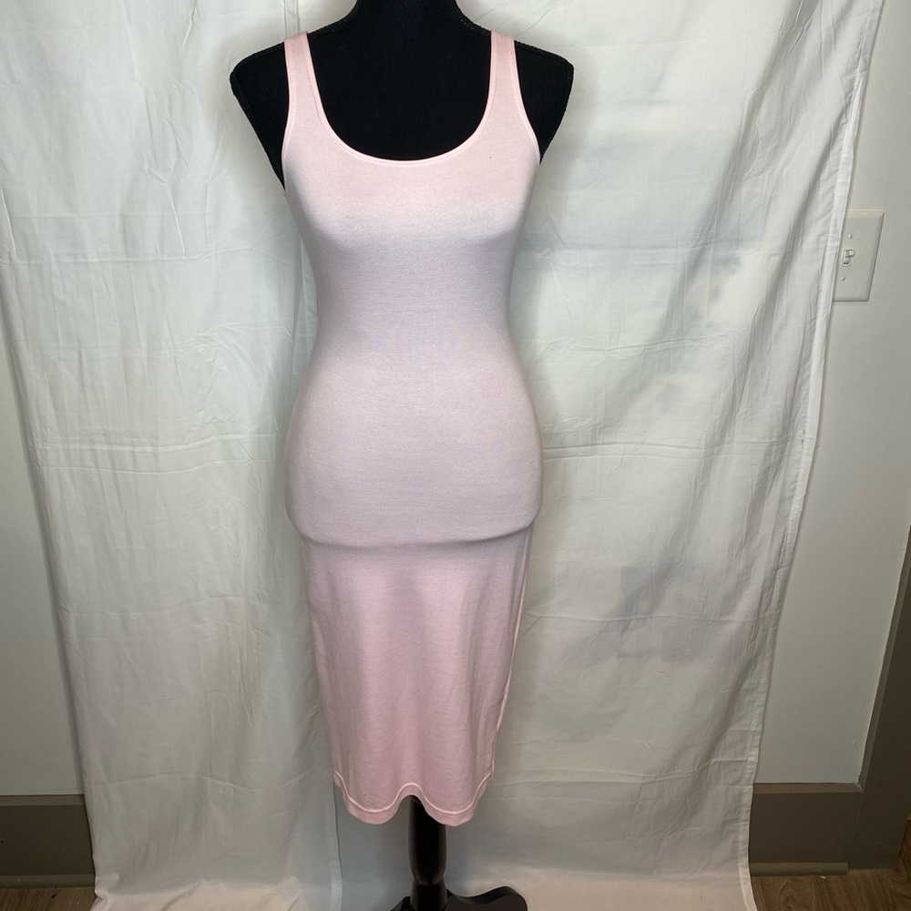 Little Pink Dress - Picture 2 of 6